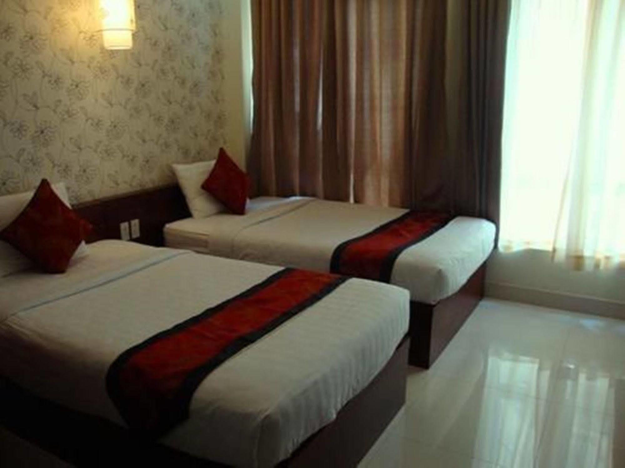 Trung Son Hotel โฮจิมินห์ซิตี้ ภายนอก รูปภาพ