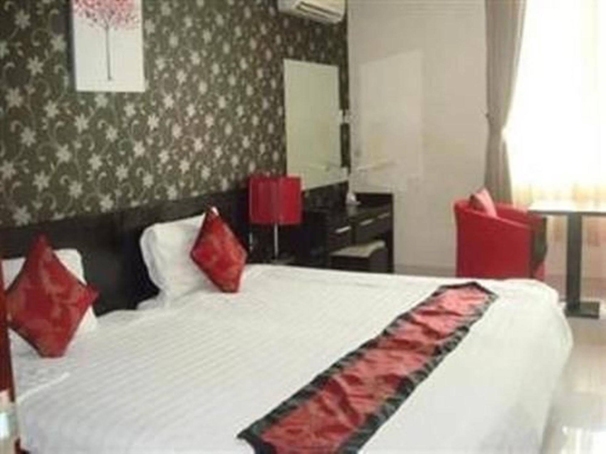 Trung Son Hotel โฮจิมินห์ซิตี้ ภายนอก รูปภาพ